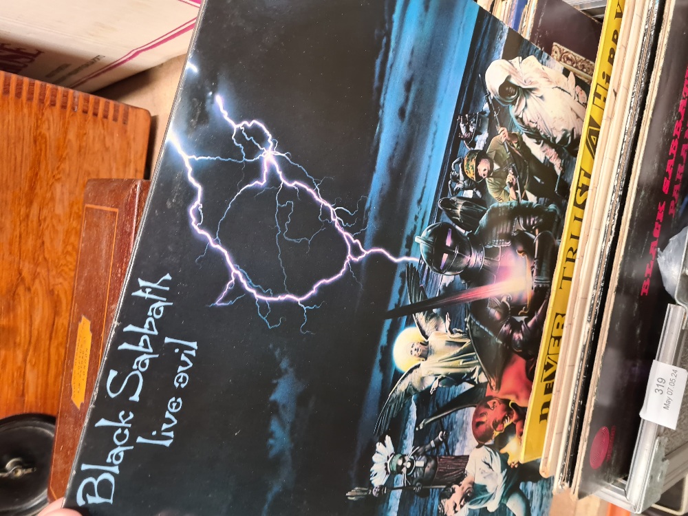 1 case of Punk, metal and rock vinyl LPs from the 1980s including bands such as Black Sabbath, Led Z - Image 5 of 10