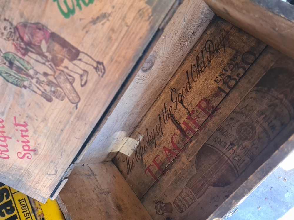 Beer pumps, old wooden crates for alcohol and similar - Image 5 of 5