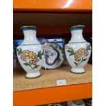 A pair of modern cloisonne vases and a similar plate decorated dragon