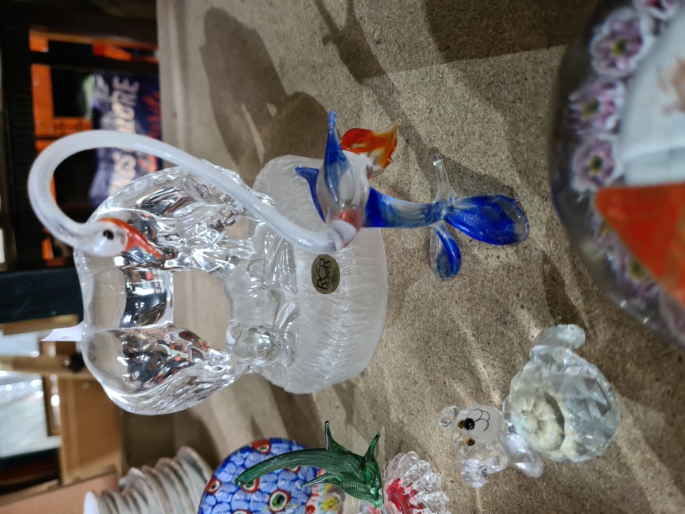 A small quantity of glassware including paperweights, one Murano example, decorated Cherubs - Image 2 of 3