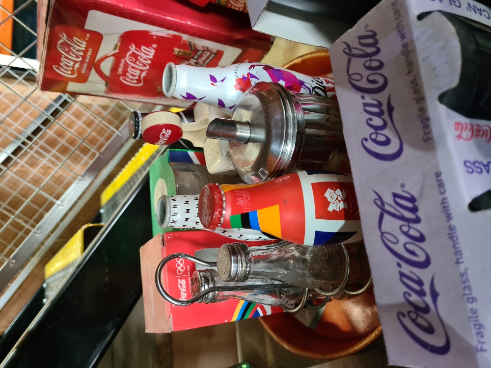 Of Coca Cola interest - various glasses and merchandise - Image 3 of 5