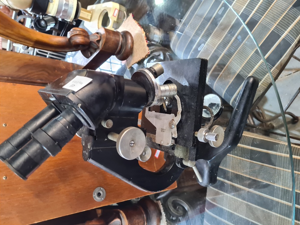 A Watson Barnet Microscope "Bactil" in wooden case - Image 4 of 4