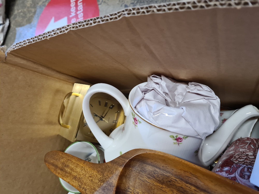Two boxes of sundry, mostly china - Image 3 of 6