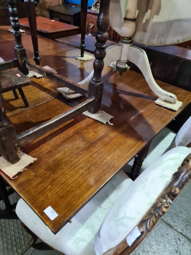 An antique mahogany D-end dining table with central two flap gateleg turned legs, maximum length 279 - Image 2 of 9