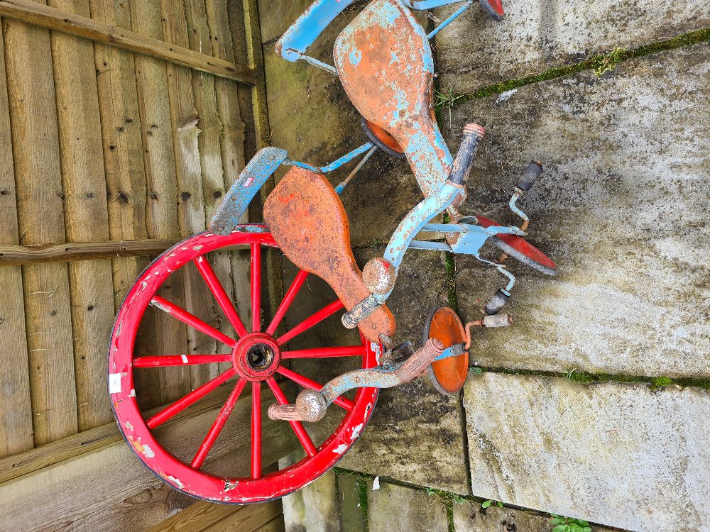 Two vintage child's tricycles, Tri-Ang in style and a small wagon wheel - Image 3 of 5