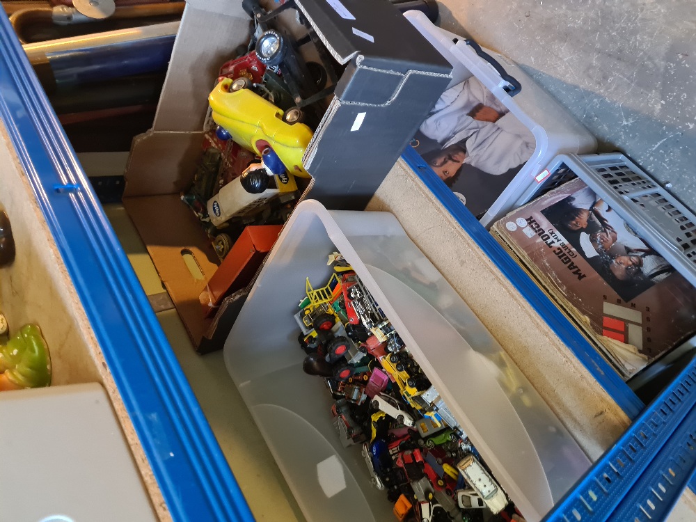 Two trays of playworn diecast and similar - Image 5 of 7