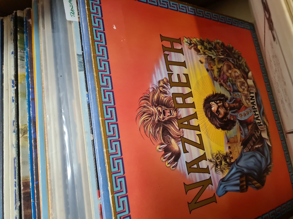 A box of Rock and Pop vinyl LPs from the 1970s and 80s including Queen, The Beatles and Pink Floyd - Image 6 of 11