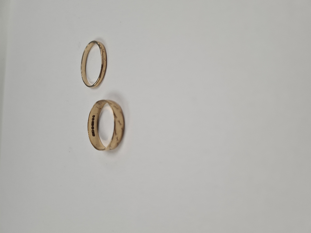 Two 9ct yellow gold wedding bands, sizes Q & N - Image 7 of 10