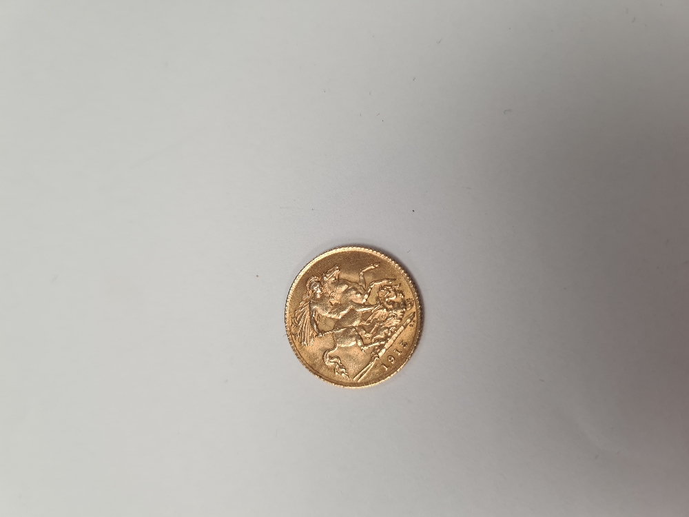 22ct Gold Half Sovereign dated 1915, George V and George and the Dragon - Image 2 of 2