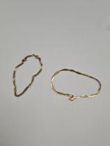 9ct yellow gold flatlink bracelet, marked 375, and another twisted curblink example, marked 375, app