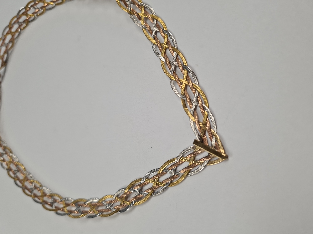 9ct tin coloured gold flatlink plaited neckchain, marked 375, maker A C, approx 8g - Image 2 of 8