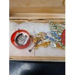 Paste set jewellery comprising necklaces and earrings, Victorian silver gate and horseshoe brooch, p