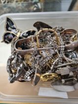 Tray vintage and modern costume jewellery including silver bracelets, brooches, etc