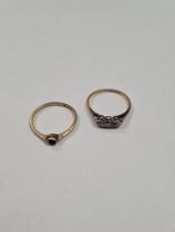 18ct and Platinum mounted illusion set diamond trilogy ring, marked, size O, and another 18ct gold r