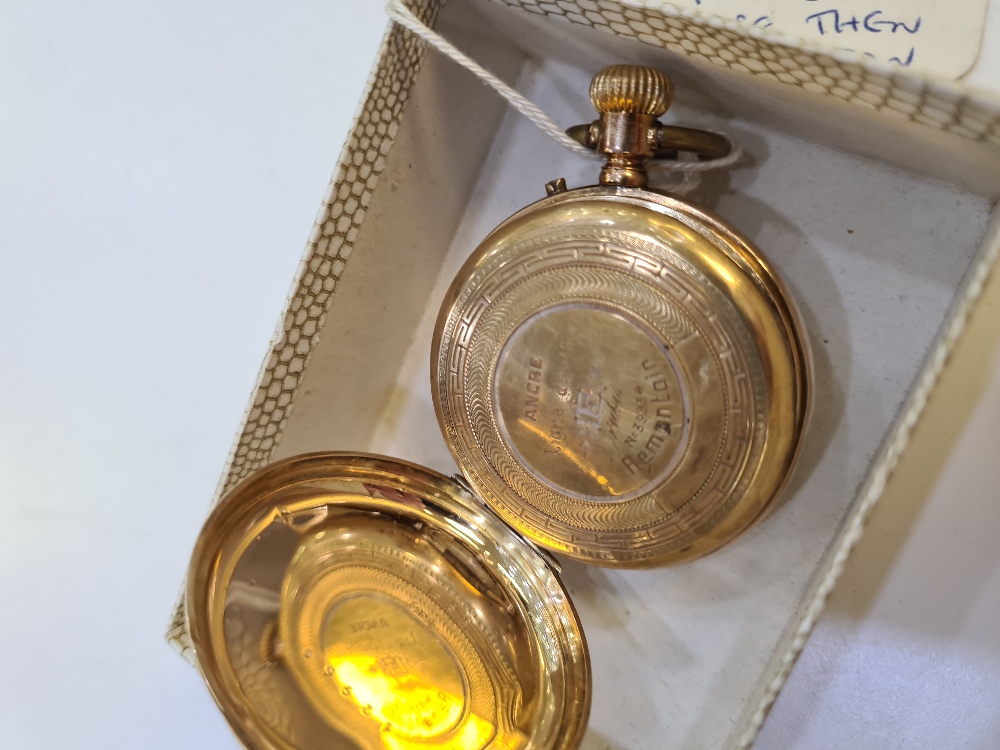 14K yellow gold cased pocket watch, with white enamelled dial, black Roman numerals and Sub seconds - Image 4 of 6