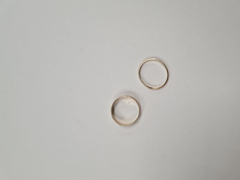 Two 9ct yellow gold wedding bands, sizes Q & N - Image 10 of 10