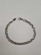 9ct white gold flat link plaited bracelet, marked 375, approx 3.6g