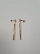 Pair of 9ct yellow gold drop earrings of cuboid form, marked 375, approx 2g