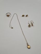 Quantity of 9ct bean decorated jewellery including rings, 2 pairs earrings and chain hung similar pe