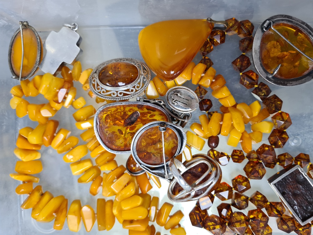 Selection of amber and amber style jewellery, some Baltic amber in silver mounts including brooch, p - Image 3 of 3