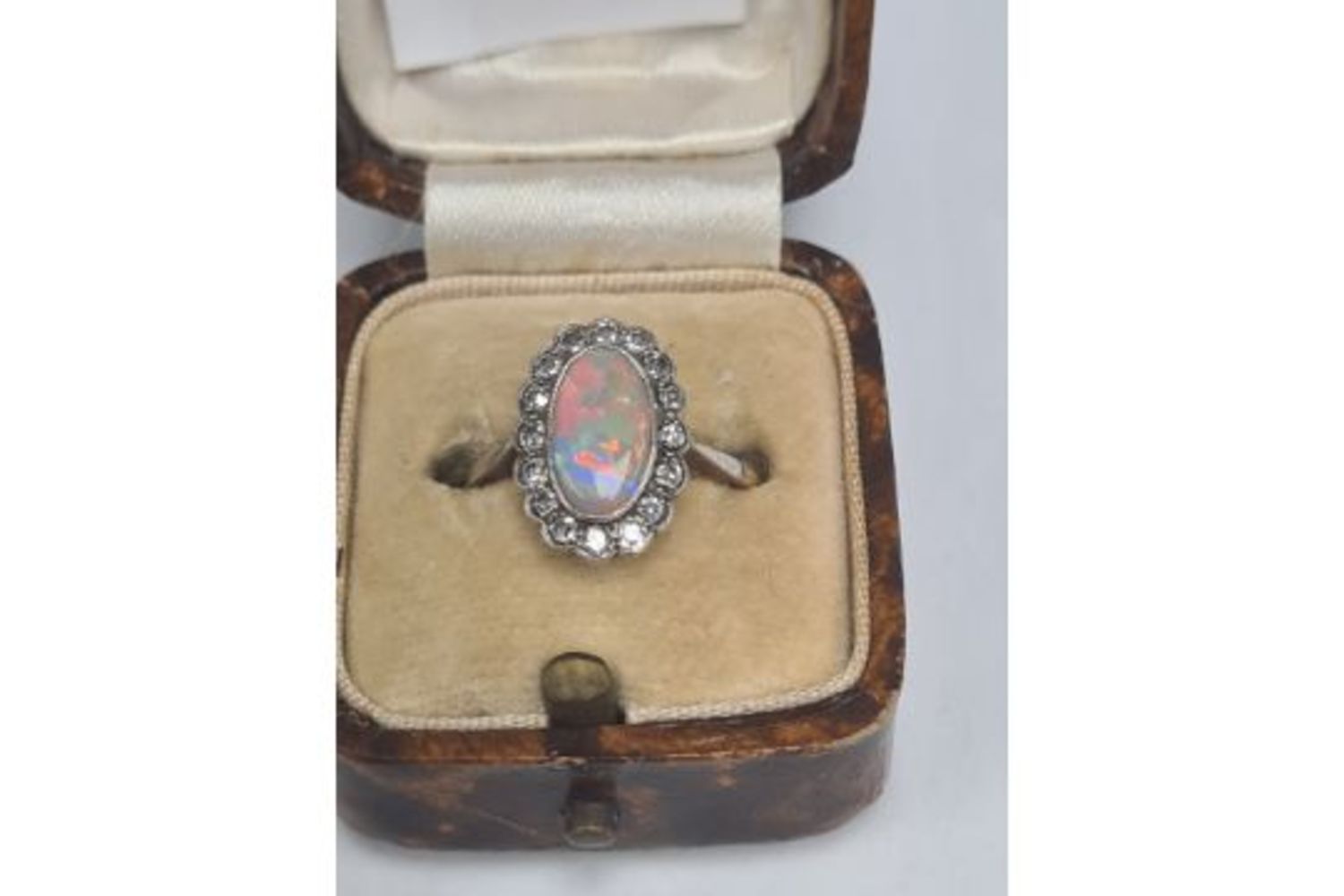 Jewellery, Fine Art And Collectable sale Friday 7th June