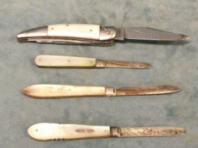 Three hallmarked silver folding fruit knives with mother-of-pearl handles - William Needham -