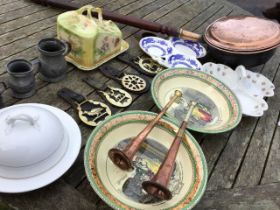 Miscellaneous items - a Victorian copper bedwarming pan, three pewter measures, horse brasses, a