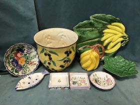 Miscellaneous continental handpainted ceramics - an Italian jardinière moulded with olive