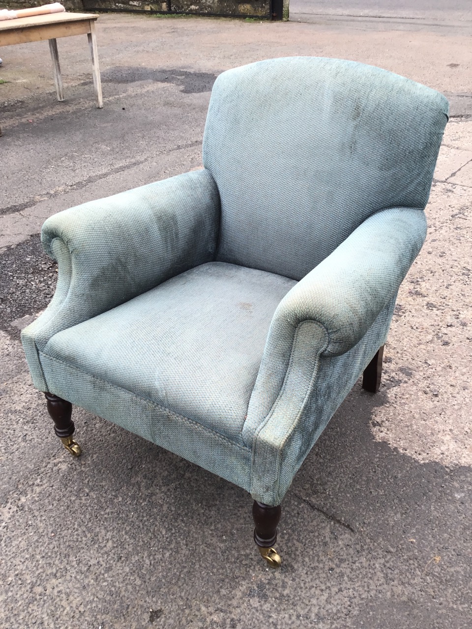 A George Smith Victorian style upholstered armchair, the arched back above a flared rectangular deep - Image 3 of 3