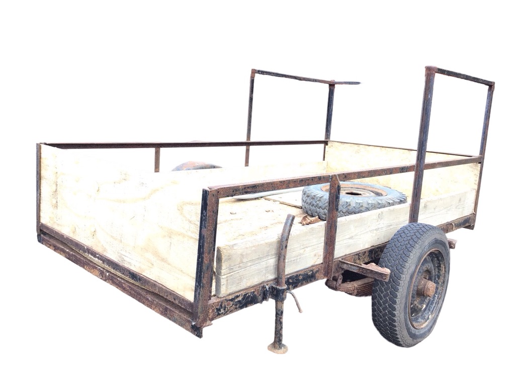 A rectangular trailer with wood boards on angleiron frame with sprung axel, the wheels having - Image 3 of 3