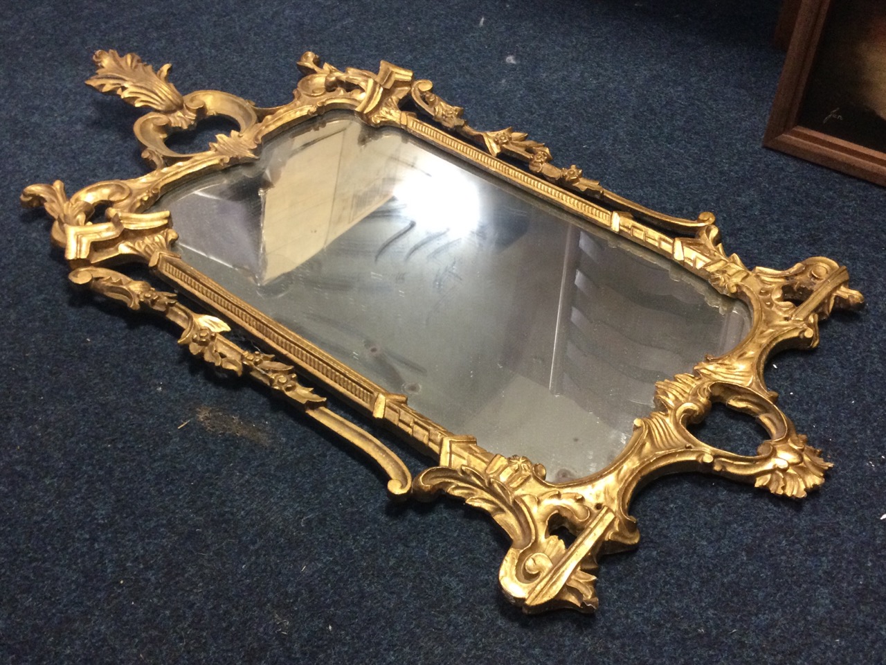 A Chippendale style rococo giltwood wall mirror, the acanthus and foliate scrolled crest above a - Image 3 of 3