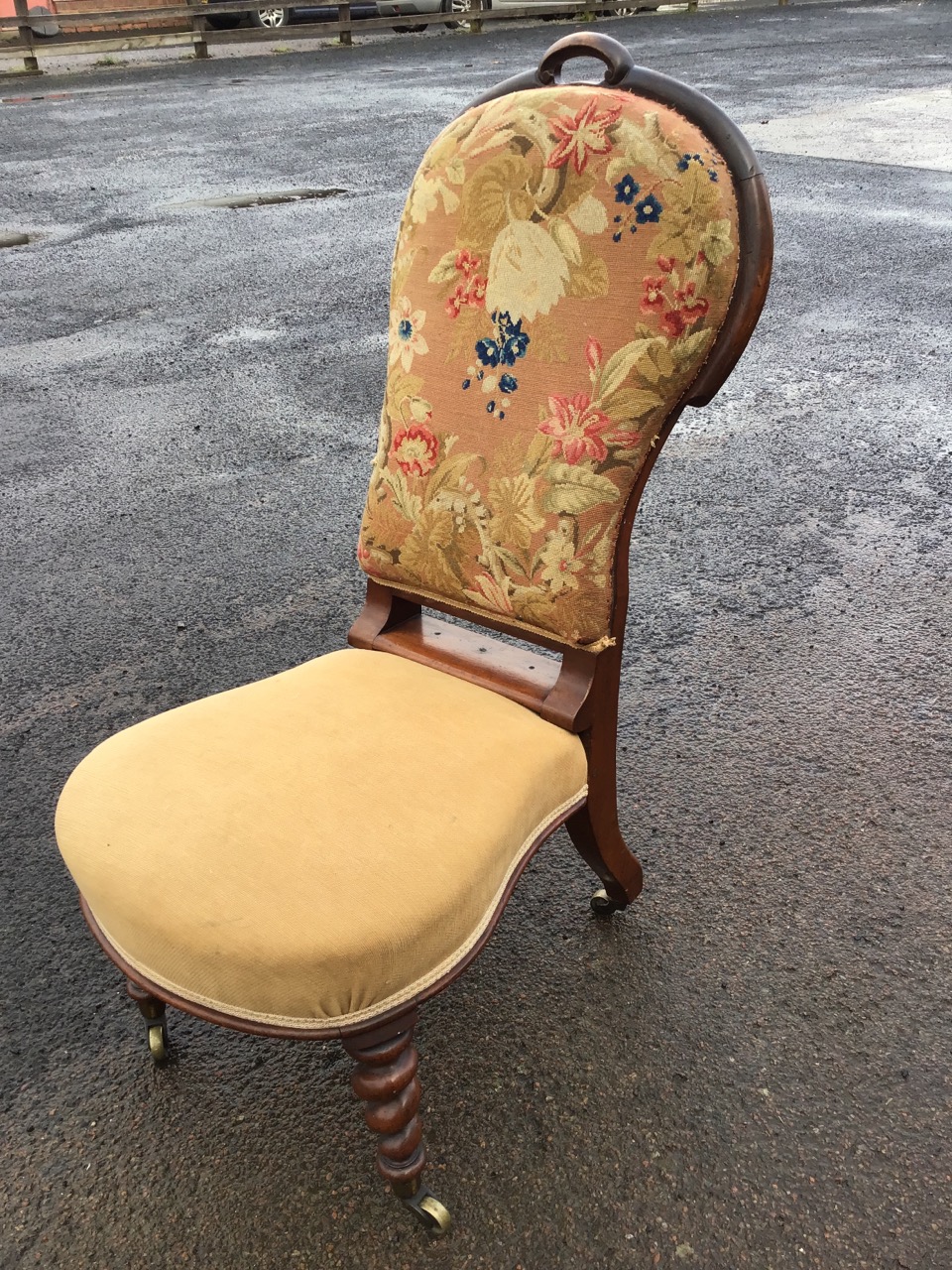 A Victorian mahogany chair with floral woolwork upholstered spoon back above a rounded sprung - Image 3 of 3