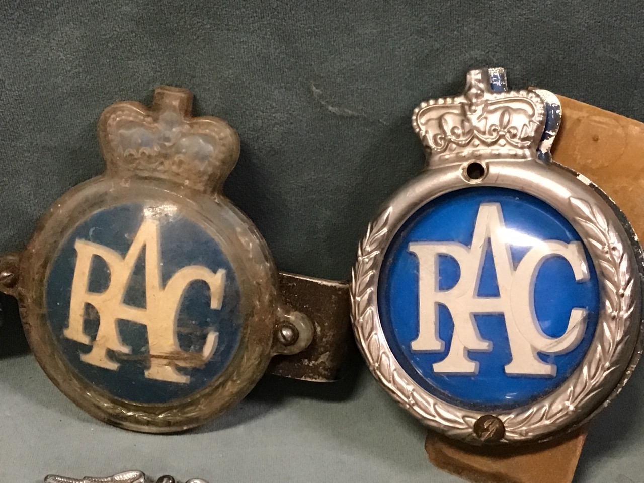 Fourteen chromed AA badges; two RAC chromed badges; and a chromed badged bar - Peveril Motor Club, - Image 2 of 3