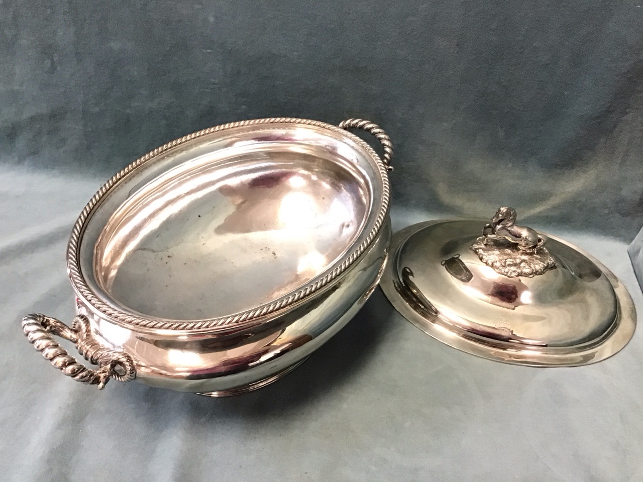 A large nineteenth century oval silver plated tureen & cover with gadrooned rim and handles, the lid - Image 3 of 3