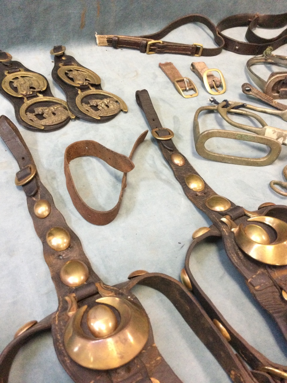 Miscellaneous horse tack - bits, pairs of stirrups - one dated 1914, straps/belts, horse brasses - Image 2 of 3