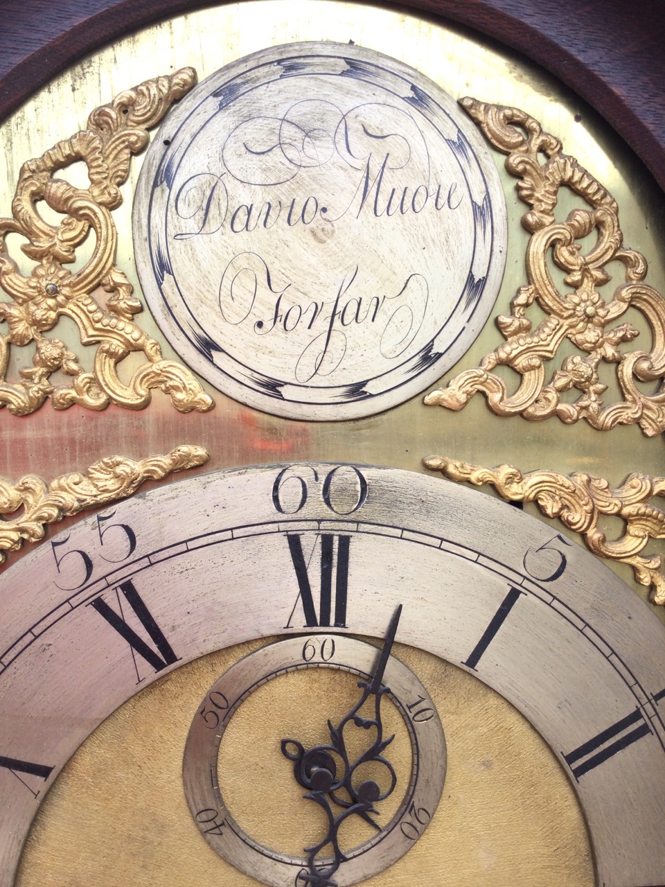 A Georgian oak longcase clock by David Mudie of Forfar, with arched cornice above a brass dial - Image 3 of 3