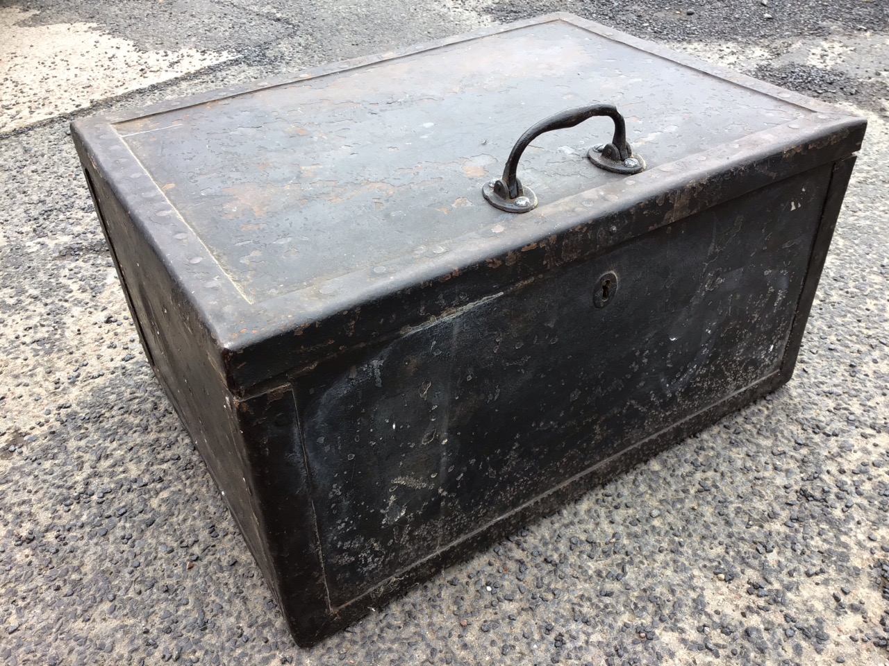 A Victorian tin strongbox of riveted panelled construction having brass lock. (20.75in) - Image 2 of 3