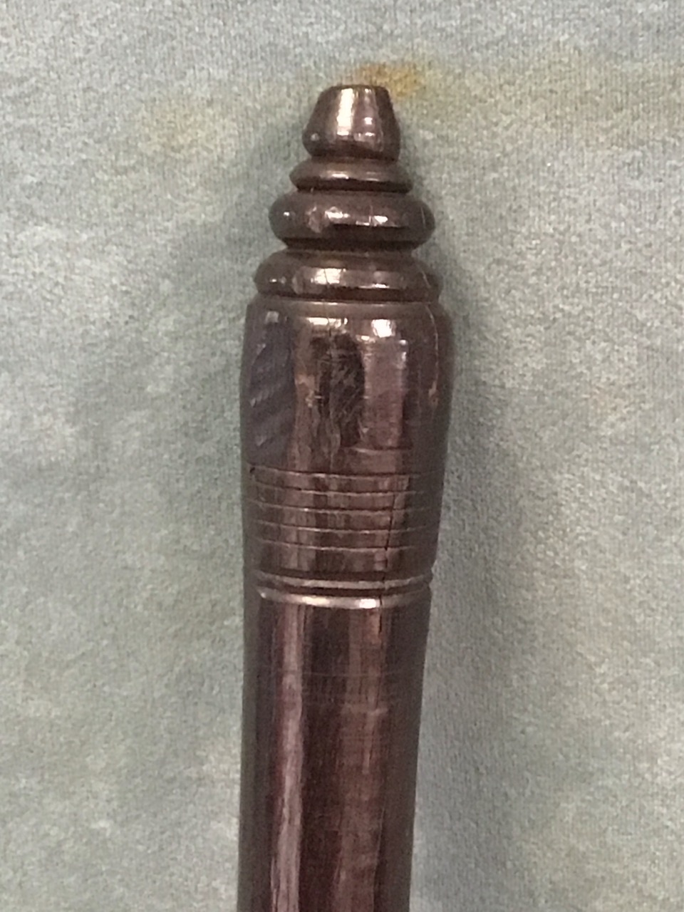 A heavy C19th turned ebony truncheon of tapered form with turned finial. (16.75in) - Image 3 of 3