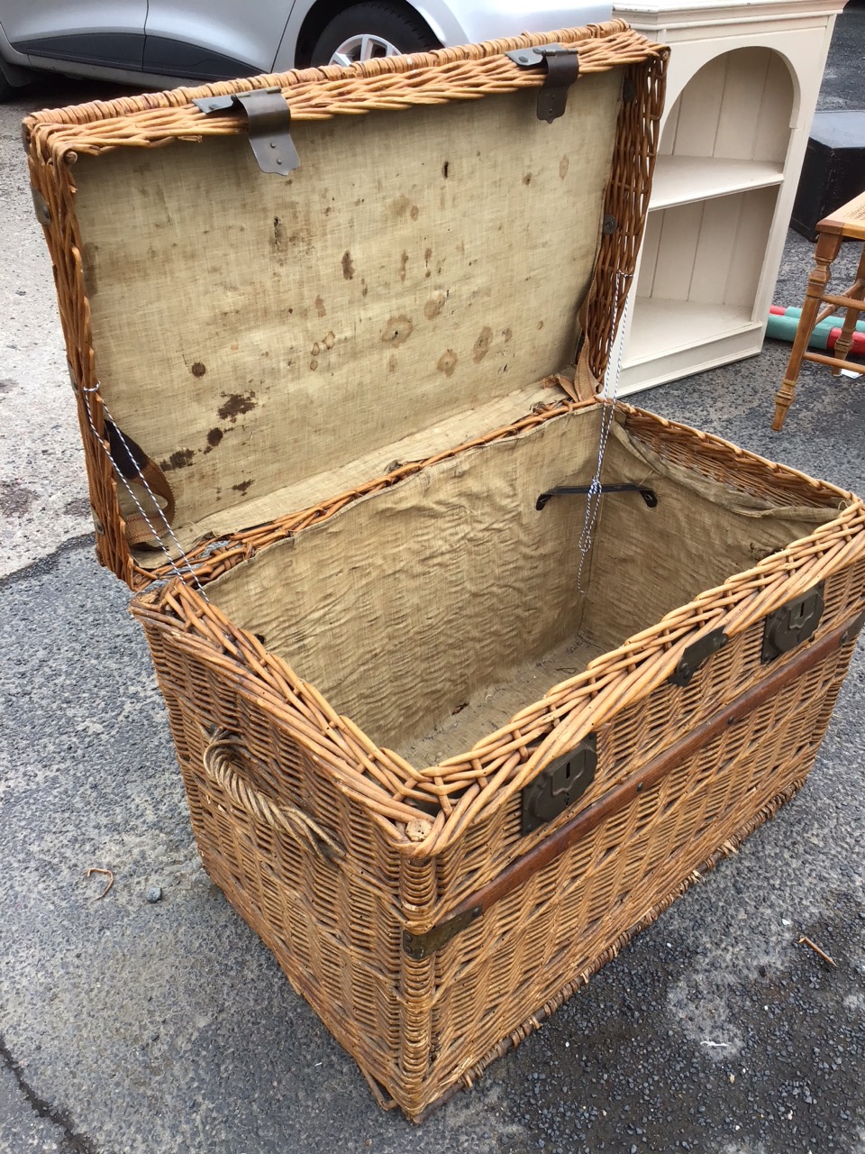 An Edwardian cane hamper or laundry basket with wood slats and brass mounts - the interior lined. ( - Image 3 of 3