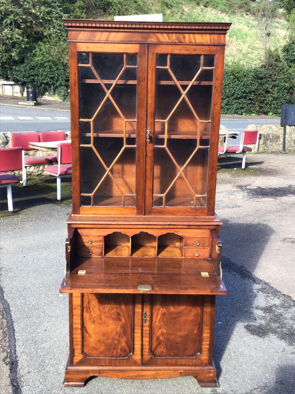 An Edwardian mahogany Georgian style secretaire bookcase with dentil cornice above a pair of - Image 2 of 3
