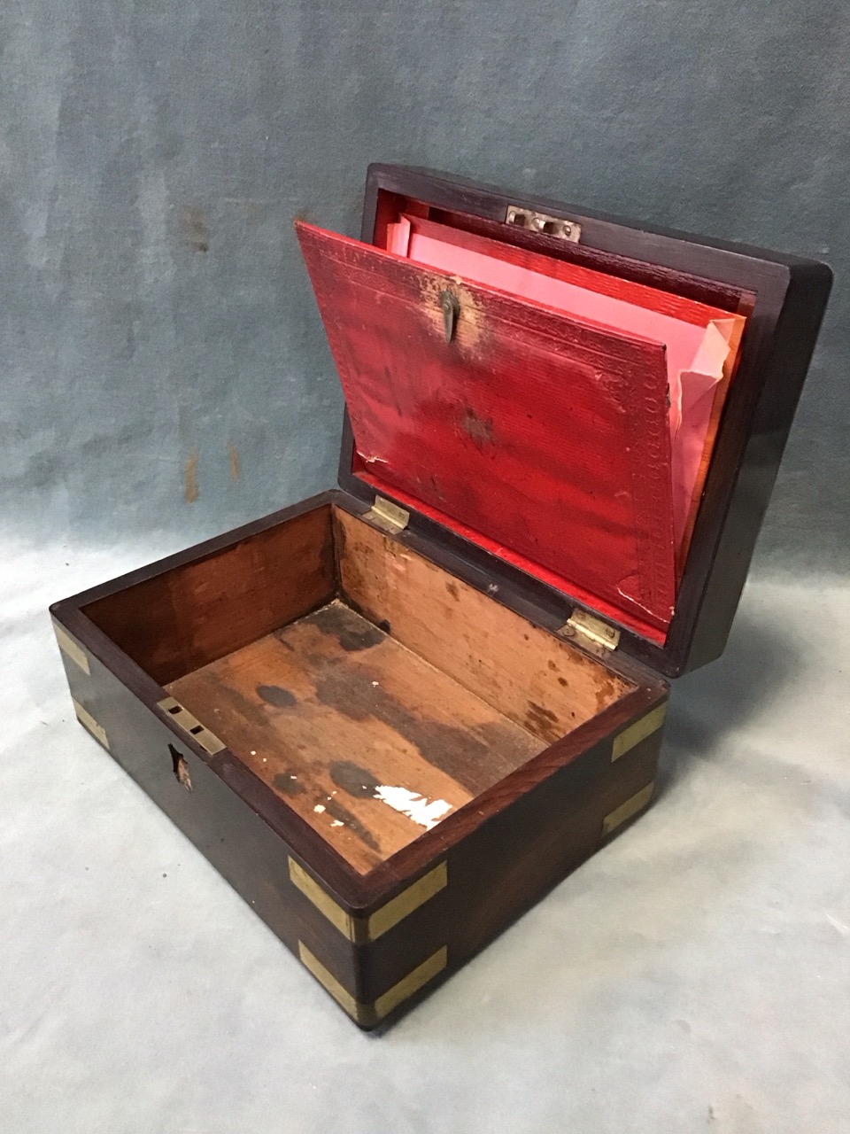 A Victorian brass bound rosewood correspondence box with campaign style recessed brass handle to - Image 3 of 3