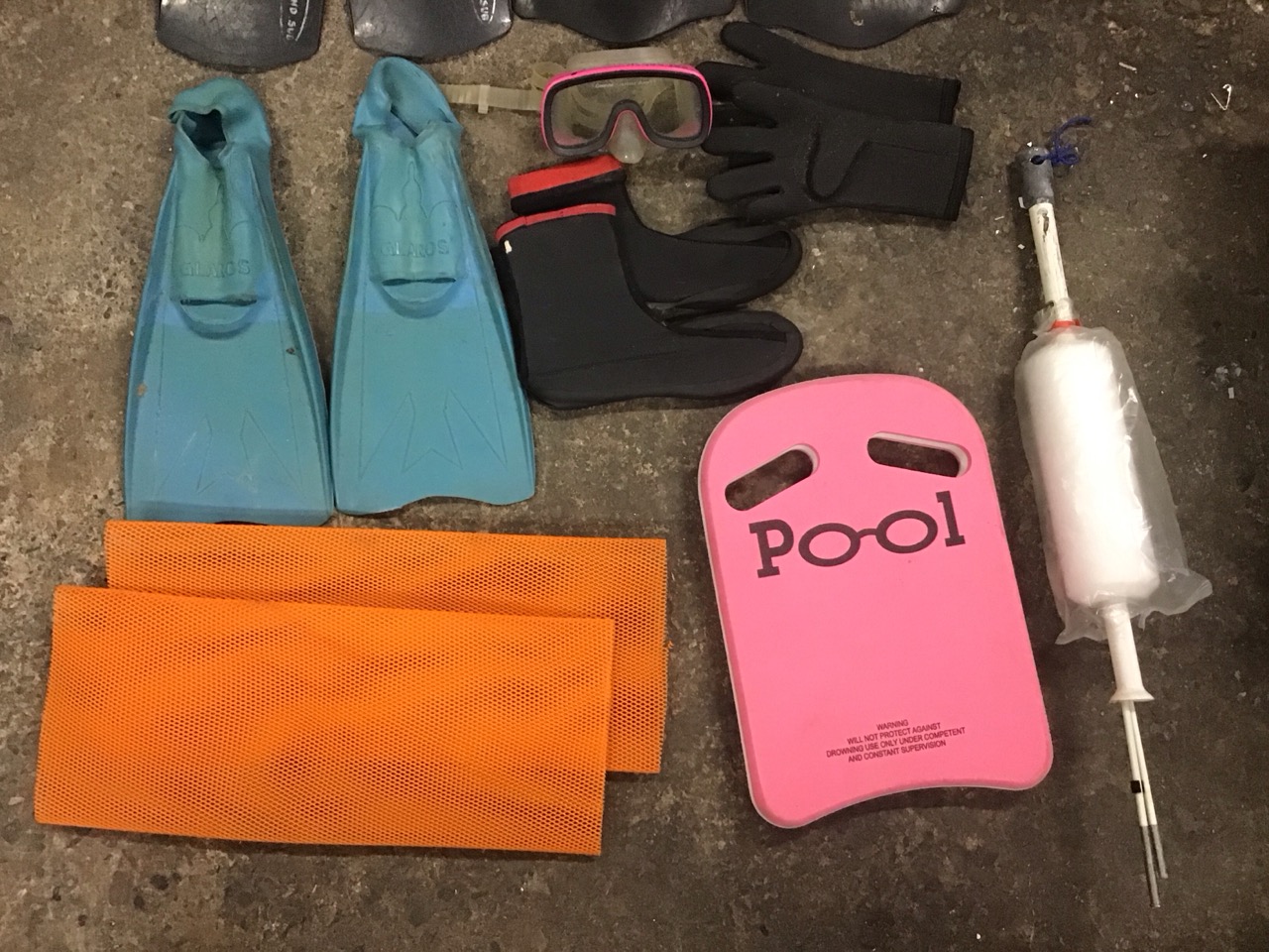 Miscellaneous diving equipment including a Namron scuba tank harness, a floater board, a pair of - Image 3 of 3