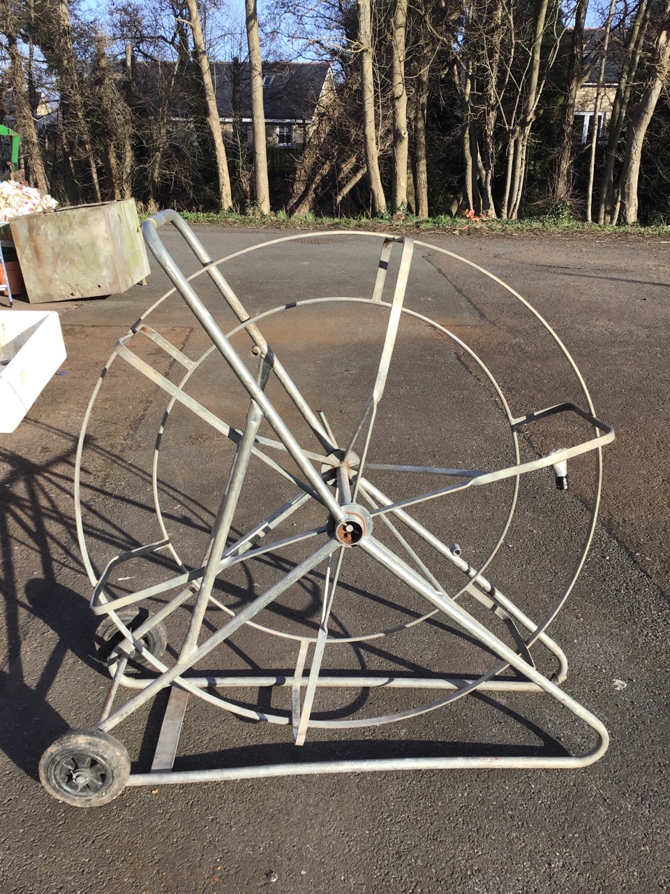 A galvanised cable drum on tubular trolley stand and frame, the revolving wheel with central - Image 2 of 3