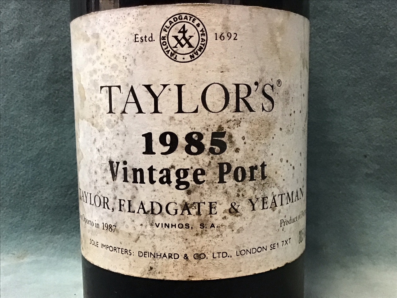 A 1985 bottle of Taylors vintage port, the seal numbered 405781. (75cl) - Image 2 of 3