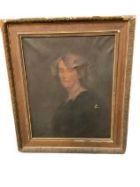 English School, early 20th century - oil on canvas, Portrait of a woman, signed