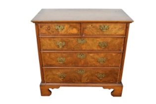 Early 18th century walnut crossbanded and feather banded chest of drawers