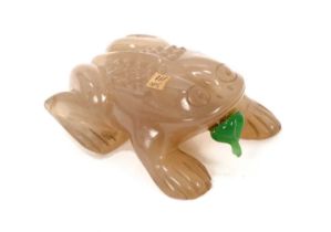 Rare 18th/19th century Chinese jade or hardstone carving of a toad