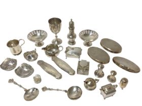 Selection of miscellaneous Victorian and early 20th century silver