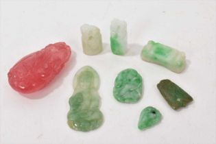 Group of Chinese carved jade and hardstone pieces