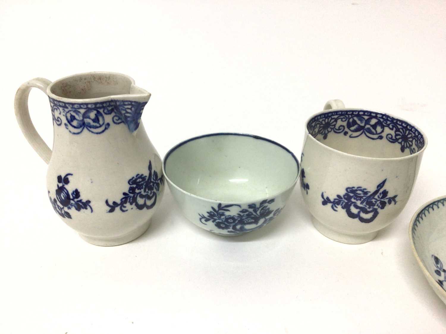 Group of Liverpool blue and white porcelain - Image 3 of 4